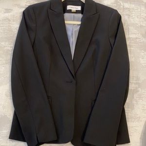 CALVIN KLEIN BLAZER SIZE 6